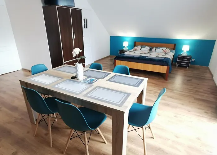 Przy Wiadukcie - Homestay Lewin Klodzki